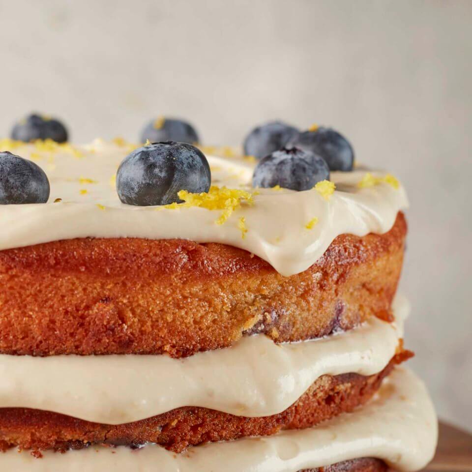 Lemon & Blueberry Cake